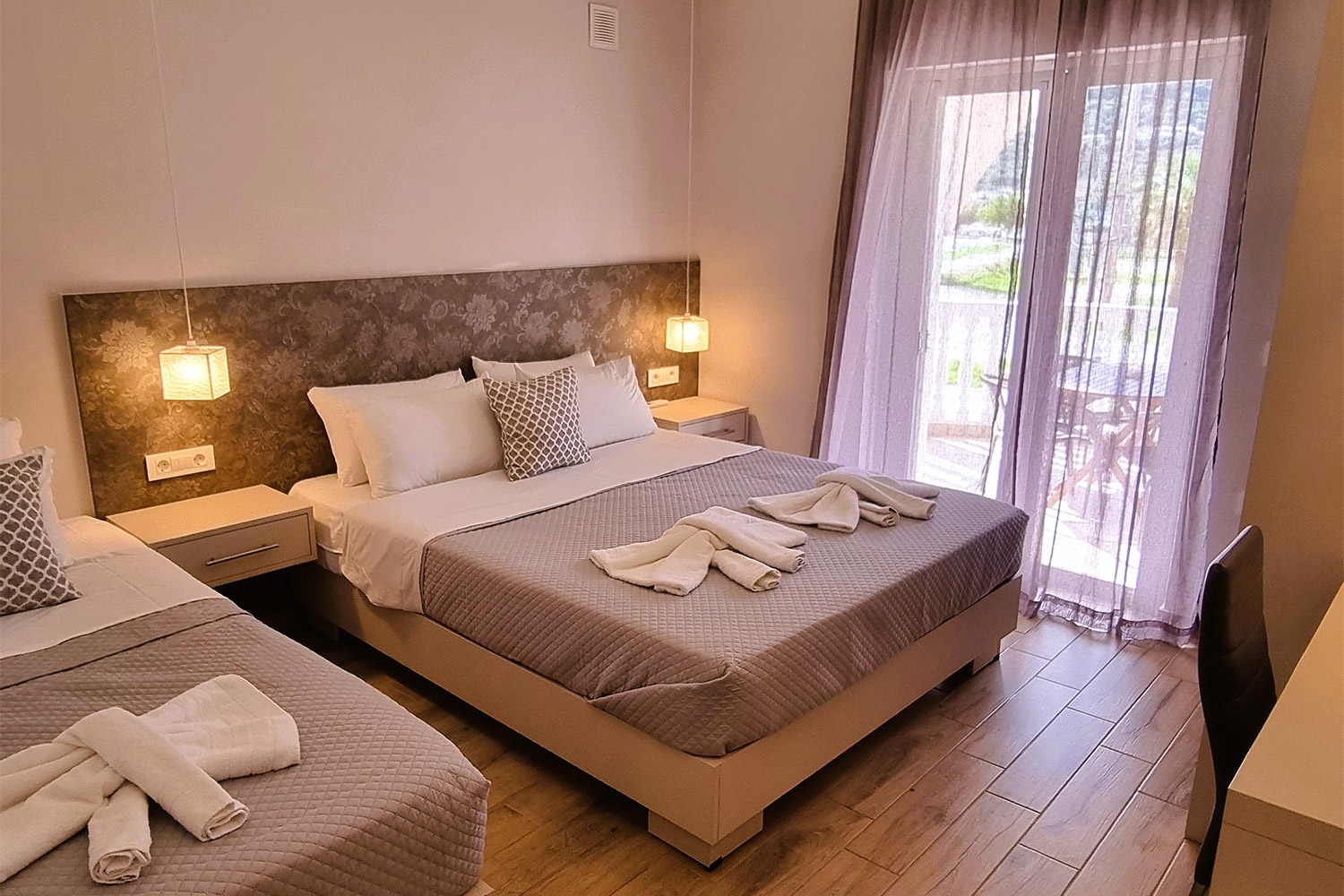 Marathon Studios Room 7 2 beds one single one double Keri Zakynthos